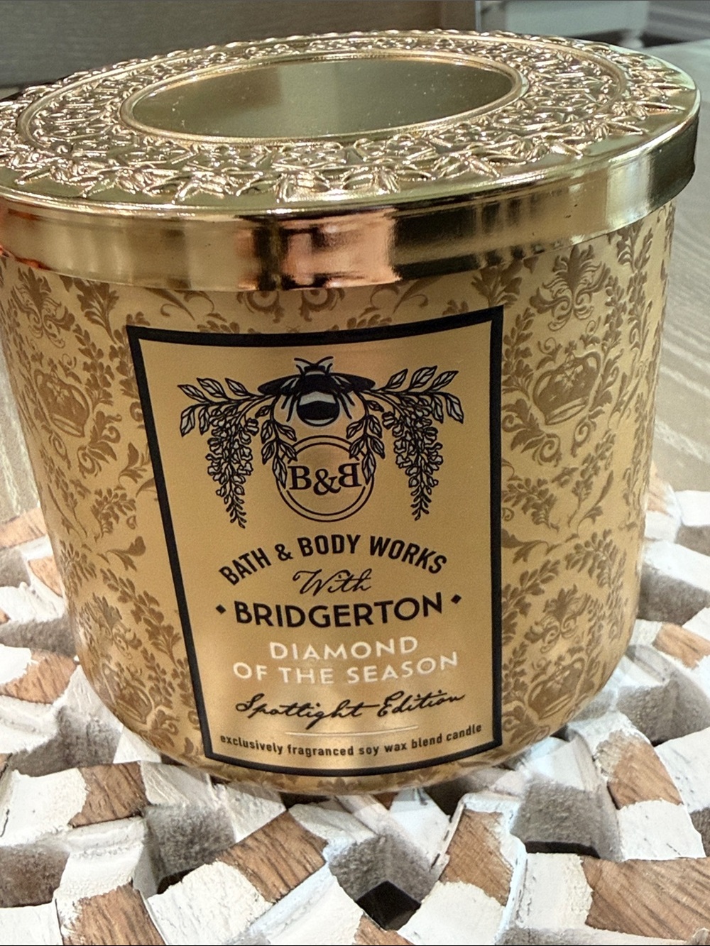 B&BW Gold Bridgerton “Diamond of the Season” RETIRED 3-Wick Decor Candle NWT